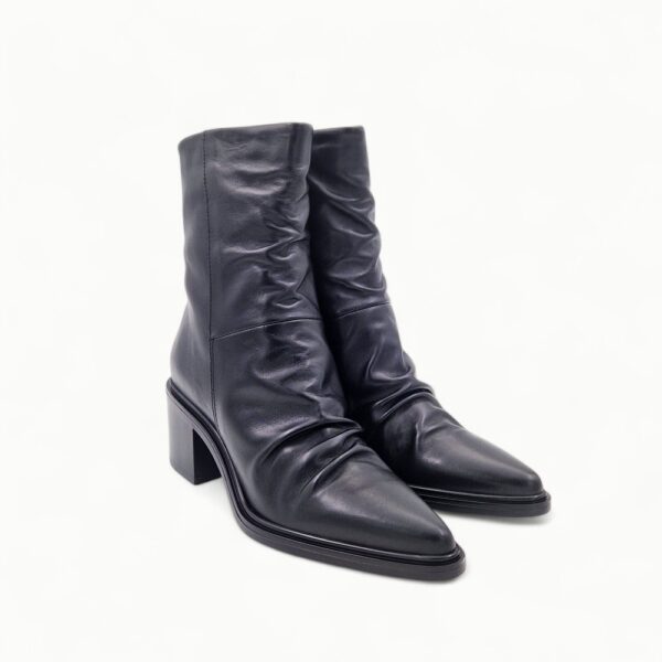 Mjus 39205-10 Nero